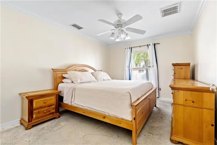 1620 Nw 12th St, Cape Coral, Florida 33993