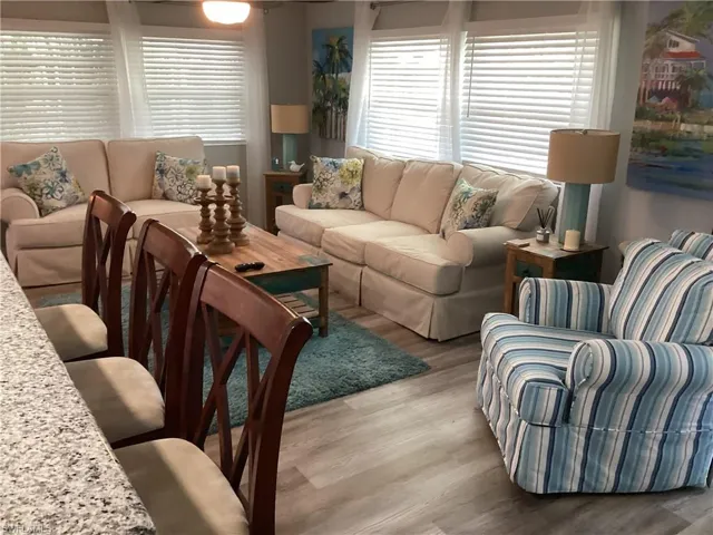 4 Chateau Way, Naples Fl 34112