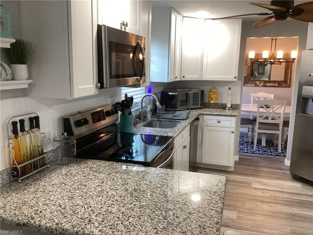 4 Chateau Way, Naples Fl 34112