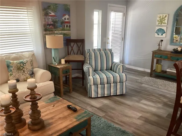 4 Chateau Way, Naples Fl 34112
