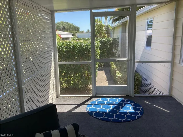4 Chateau Way, Naples Fl 34112