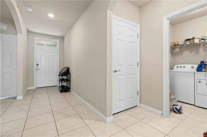429 Tropicana Pkwy W, Cape Coral, Florida 33993