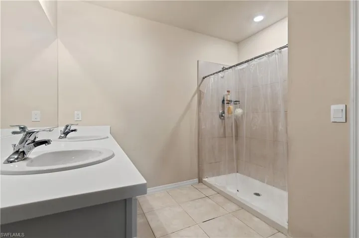 429 Tropicana Pkwy W, Cape Coral, Florida 33993