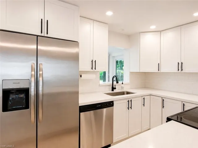 4021 Se 3rd Ave, Cape Coral, Florida 33904