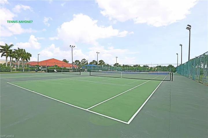 TENNIS ANYONE? (6) LIGHTED COURTS!