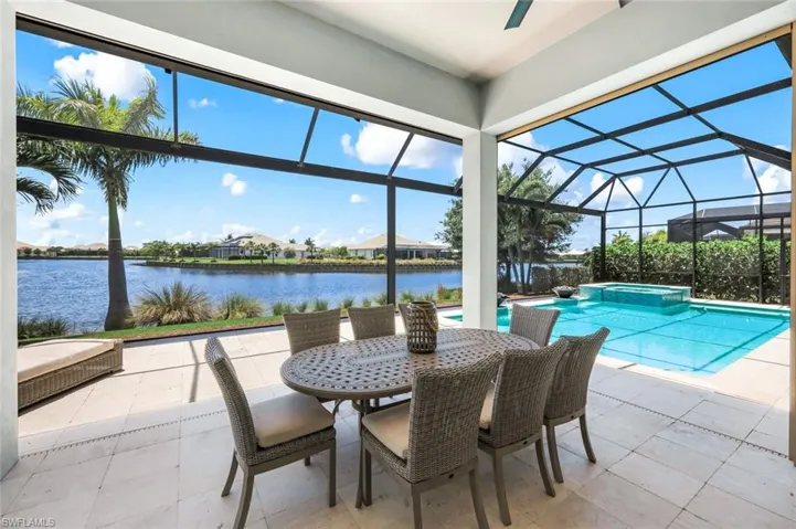 Comfortable year-round outdoor dining with no-see-um screens