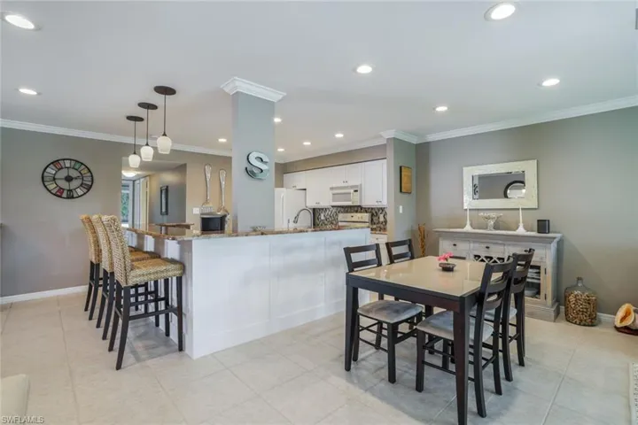 4150  Belair  LN, Naples, FL 34103
