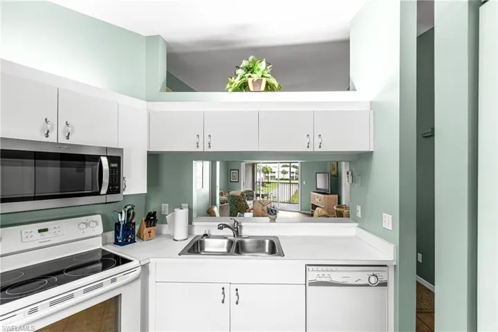 12081 Summergate Cir 203, Fort Myers, Florida 33913