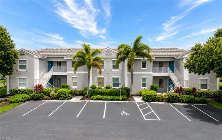 12081 Summergate Cir 203, Fort Myers, Florida 33913