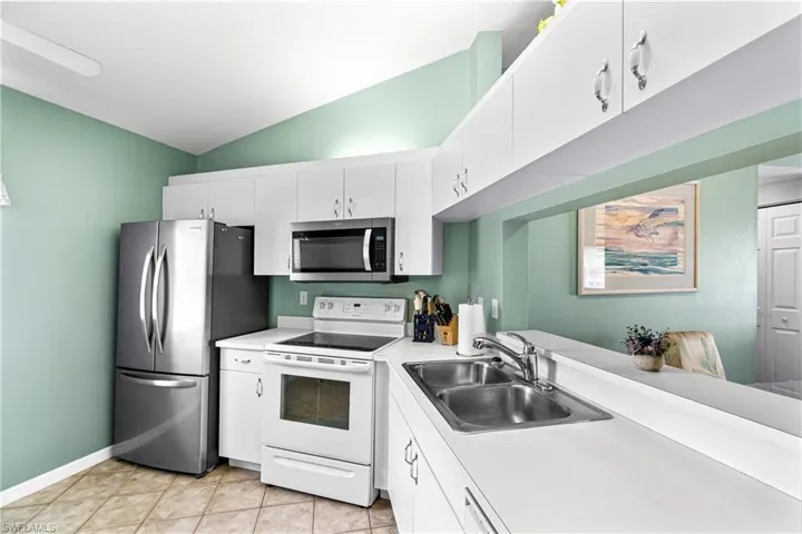 12081 Summergate Cir 203, Fort Myers, Florida 33913