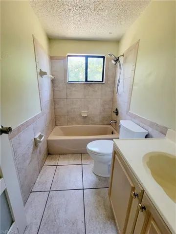 704 W Cleveland  LN, Lehigh Acres, FL 33936