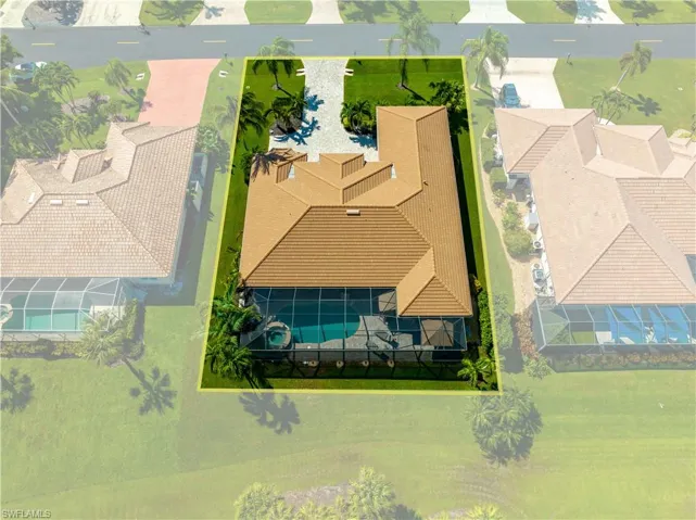 28411  Del Lago  WAY, Bonita Springs, FL 34135