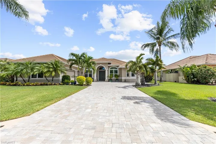 28411  Del Lago  WAY, Bonita Springs, FL 34135