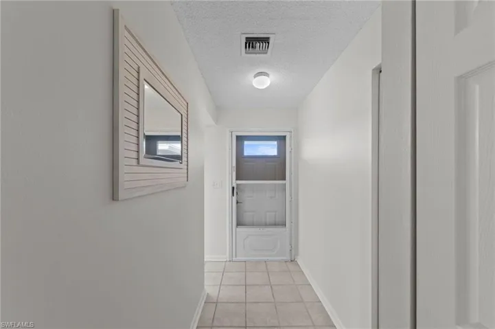 263 Palm Dr 4, Naples, Florida 34112