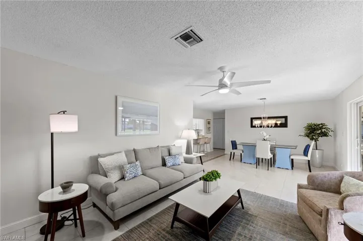 263 Palm Dr 4, Naples, Florida 34112