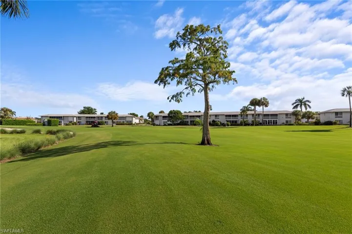 263 Palm Dr 4, Naples, Florida 34112