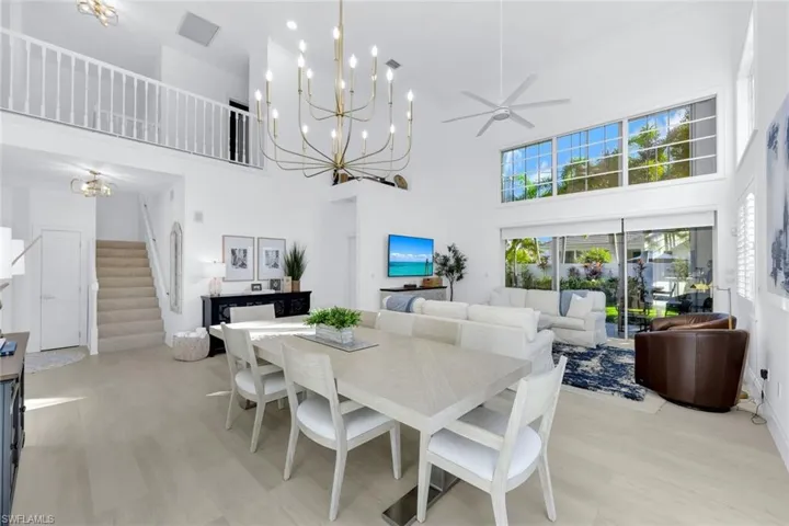 2148  Paget  CIR, Naples, FL 34112