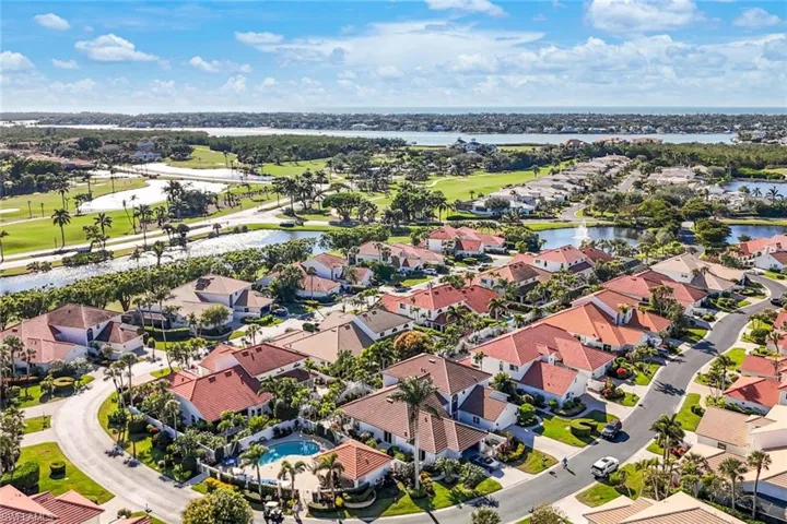 2148  Paget  CIR, Naples, FL 34112