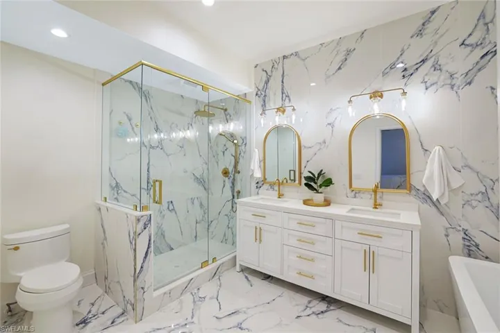 2148  Paget  CIR, Naples, FL 34112