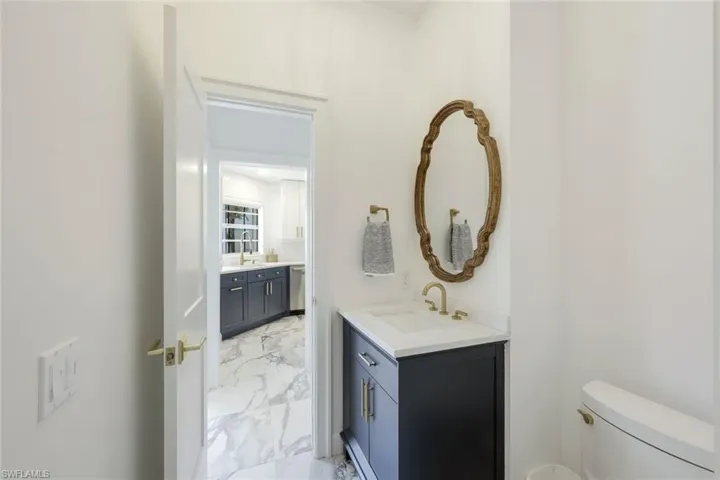 2148  Paget  CIR, Naples, FL 34112