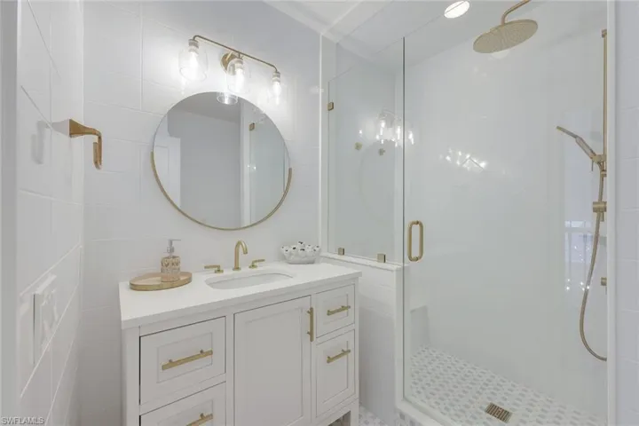 2148  Paget  CIR, Naples, FL 34112