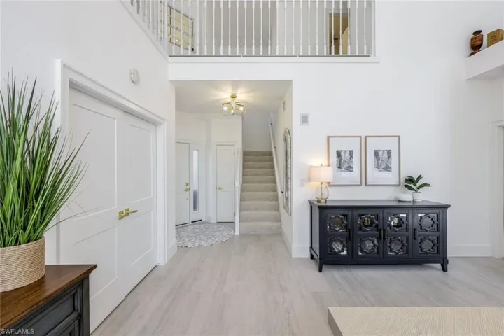 2148  Paget  CIR, Naples, FL 34112