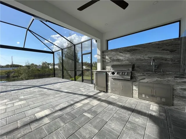 *Added in Oct 2024* Outdoor Grill, Fridge, Sink and Granite