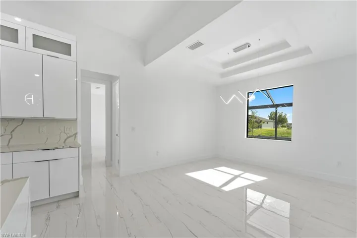 Dining Area - Back