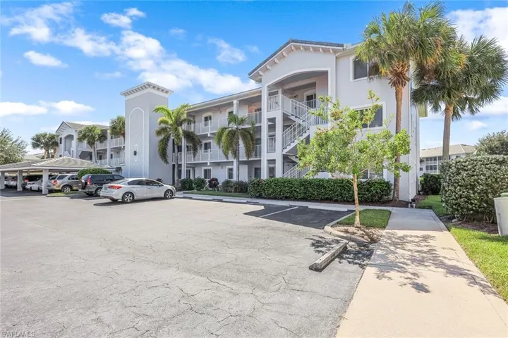 7822 Great Heron Way 206, Naples, Florida 34104