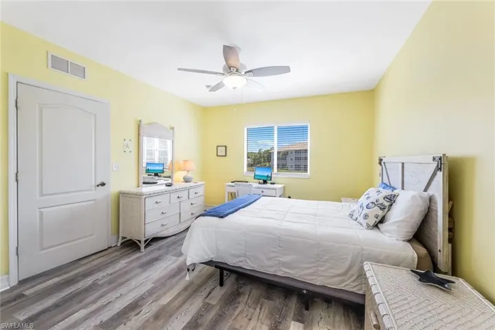 7822 Great Heron Way 206, Naples, Florida 34104
