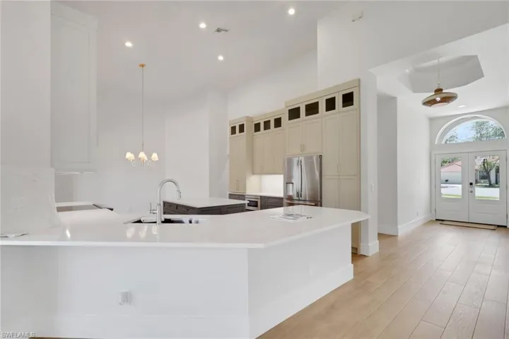 6391  Old Mahogany  CT, Naples, FL 34109
