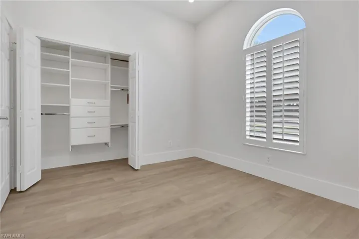 6391  Old Mahogany  CT, Naples, FL 34109