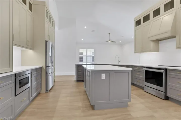 6391  Old Mahogany  CT, Naples, FL 34109