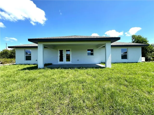 2913  26th W ST, Lehigh Acres, FL 33971