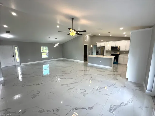 2913  26th W ST, Lehigh Acres, FL 33971