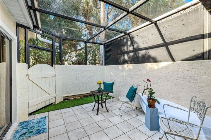 Attached-Screened lanai and outdoor storage area
