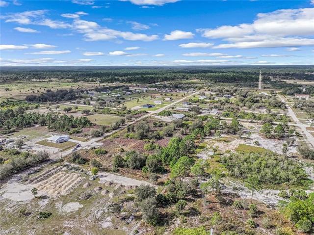 7610  13th  TER, LABELLE, FL 33935