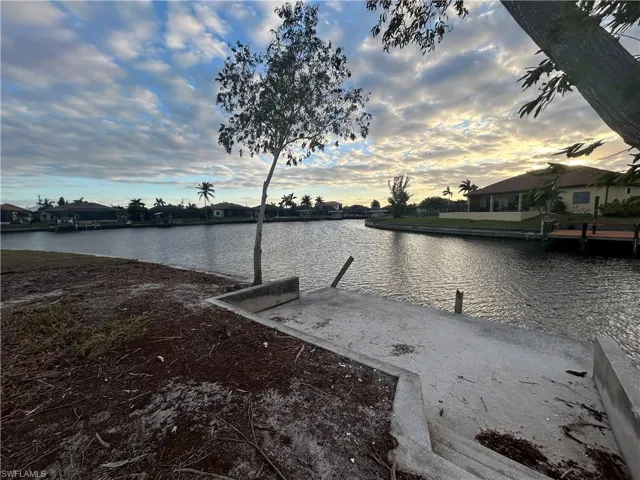 402 NW 34th  PL, Cape Coral, FL 33993