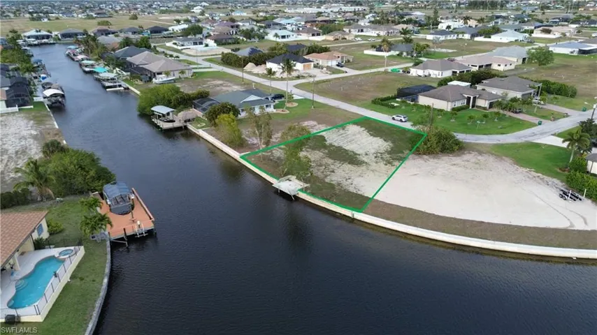 402 NW 34th  PL, Cape Coral, FL 33993