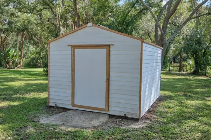 Shed