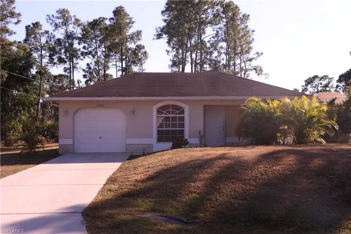 1066 Barnett St E, Lehigh Acres, Florida 33974