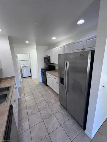 1066 Barnett St E, Lehigh Acres, Florida 33974