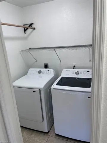 1066 Barnett St E, Lehigh Acres, Florida 33974