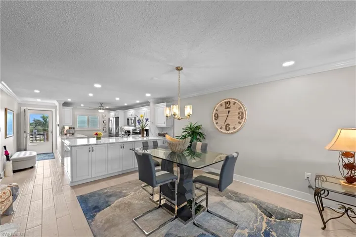 4309 Mariner Way 405, Fort Myers, Florida 33919