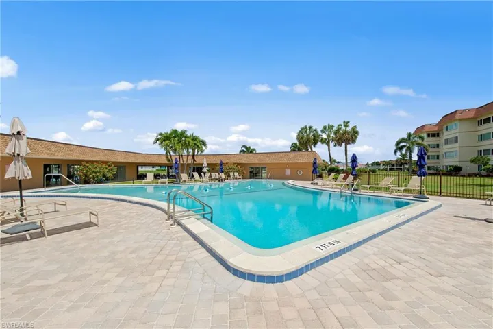 4309 Mariner Way 405, Fort Myers, Florida 33919