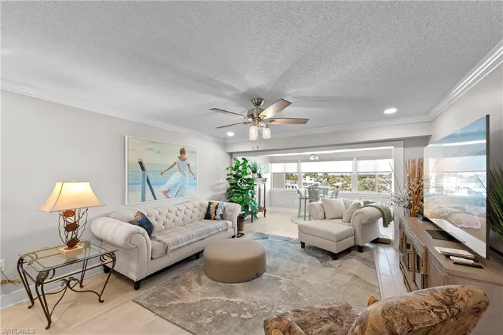 4309 Mariner Way 405, Fort Myers, Florida 33919
