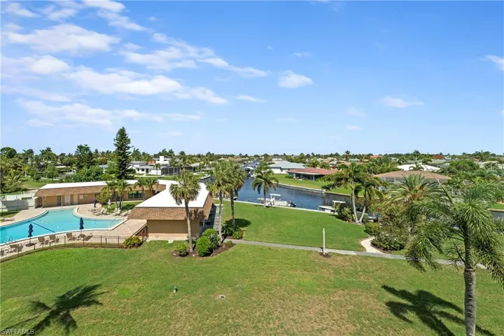 4309 Mariner Way 405, Fort Myers, Florida 33919