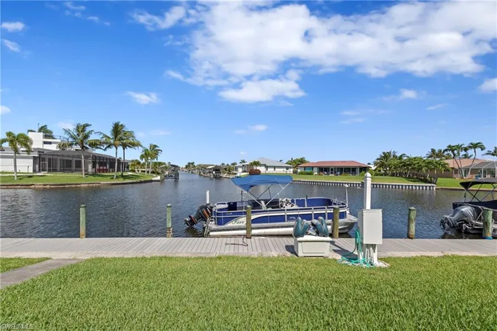 4309 Mariner Way 405, Fort Myers, Florida 33919