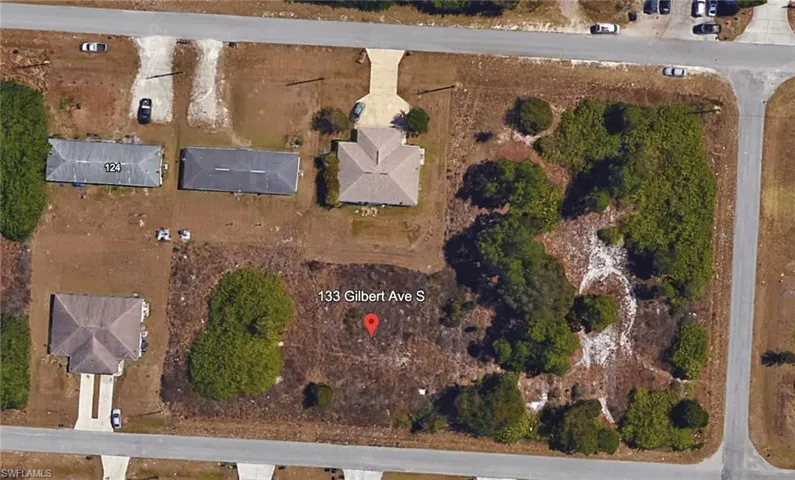 133-135 Gilbert Ave S, Lehigh Acres, Florida 33973