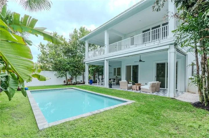 Your personal pool from all angles ...it is YOURS!